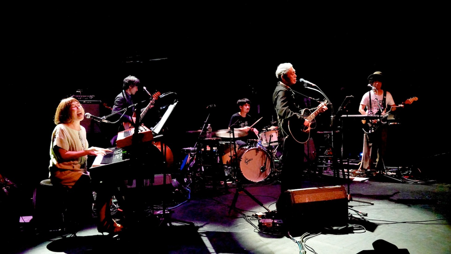 細野晴臣「Haruomi Hosono Gramercy Theatre」5月29日アメリカ ニューヨーク Gramercy Theatre公演の様子。 （Photo by M.Handa）