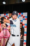 イチローのものまねをするニッチロー'。