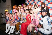 「YATSUI FESTIVAL! 2019」事前記者会見の様子。