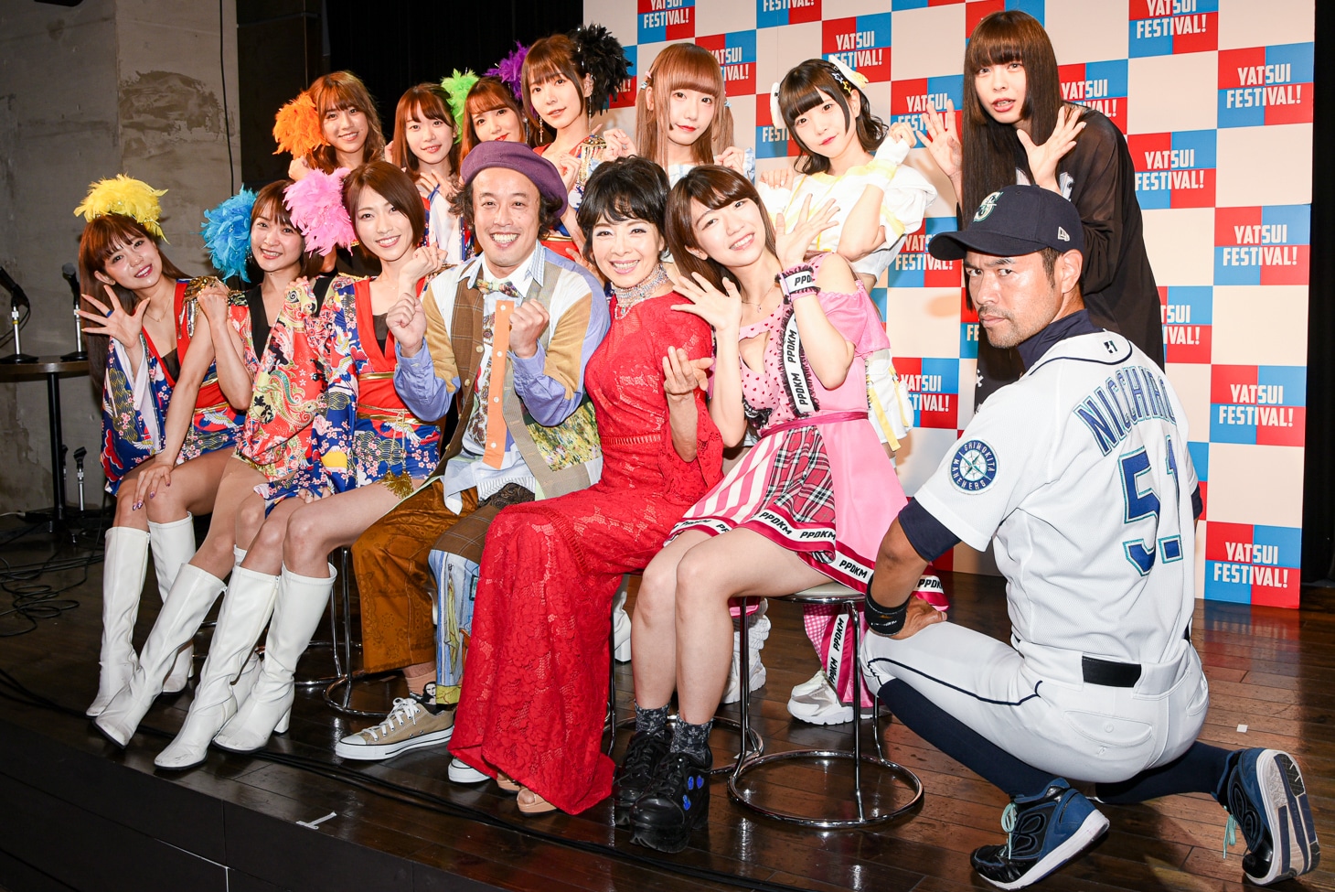 「YATSUI FESTIVAL! 2019」事前記者会見の出席者たち。