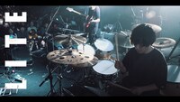LITE「Blizzard」ライブ映像のワンシーン。