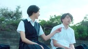 「キリンレモン」新CM「She」編より。