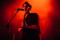 折坂悠太（撮影：タイコウクニヨシ）