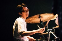 田中久仁彦（Dr）（撮影：タイコウクニヨシ）