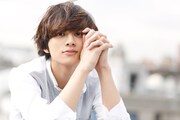 北村匠海1st写真集より19歳の頃の北村匠海。（撮影：諸井純二）