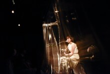 湯木慧ワンマンライブ「誕生～始まりの心実～」の様子。（撮影：小嶋文子）