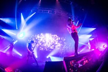 DIR EN GREYのライブの様子。