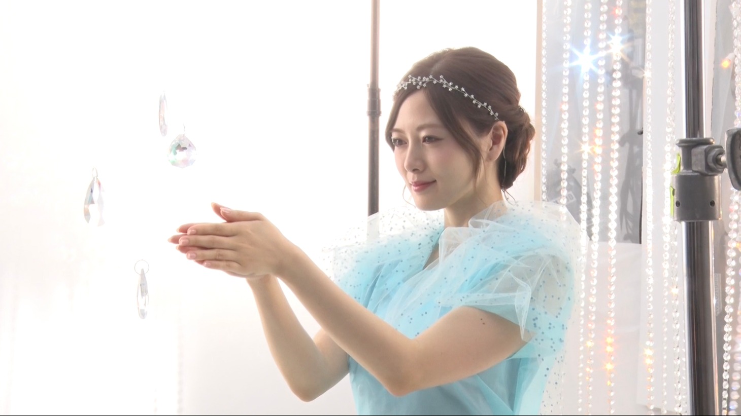 「フローズンマジック マンゴー杏仁」編の撮影の様子。