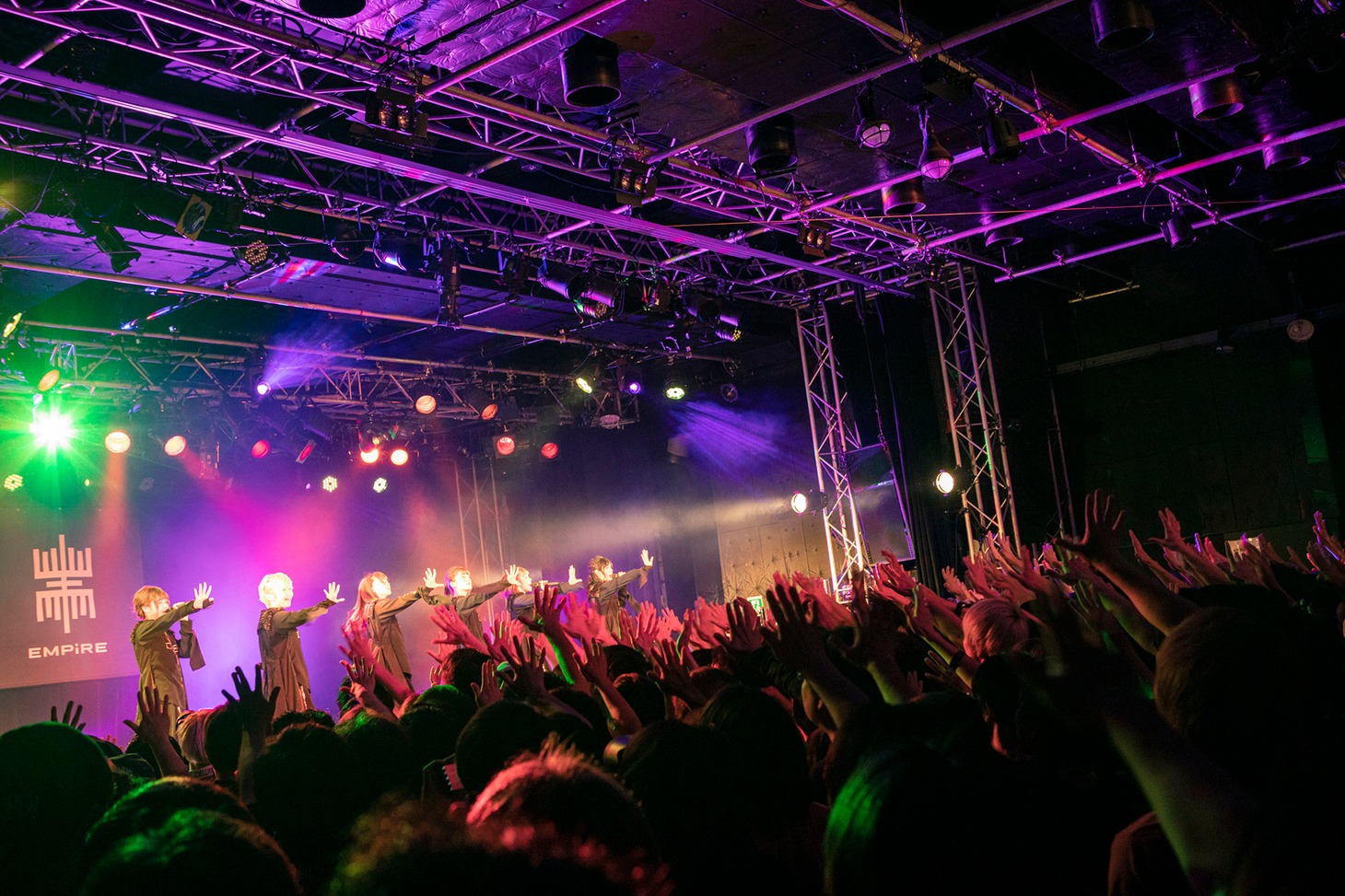 EMPiRE「NEW EMPiRE TOUR」新宿BLAZE公演の様子。（Photo by Sotobayashi Kenta）