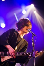 こやまたくや（G, Vo）（Photo by Oike Kaori）(c)2019 SANRIO CO., LTD.