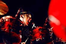 対馬祥太郎（Dr）（撮影：岡田貴之）