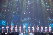 「IZ*ONE 1st Concert『Eyes On Me』inソウル」の様子。 (c)OFF THE RECORD