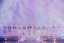 「IZ*ONE 1st Concert『Eyes On Me』inソウル」の様子。 (c)OFF THE RECORD