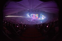 「IZ*ONE 1st Concert『Eyes On Me』inソウル」の様子。 (c)OFF THE RECORD