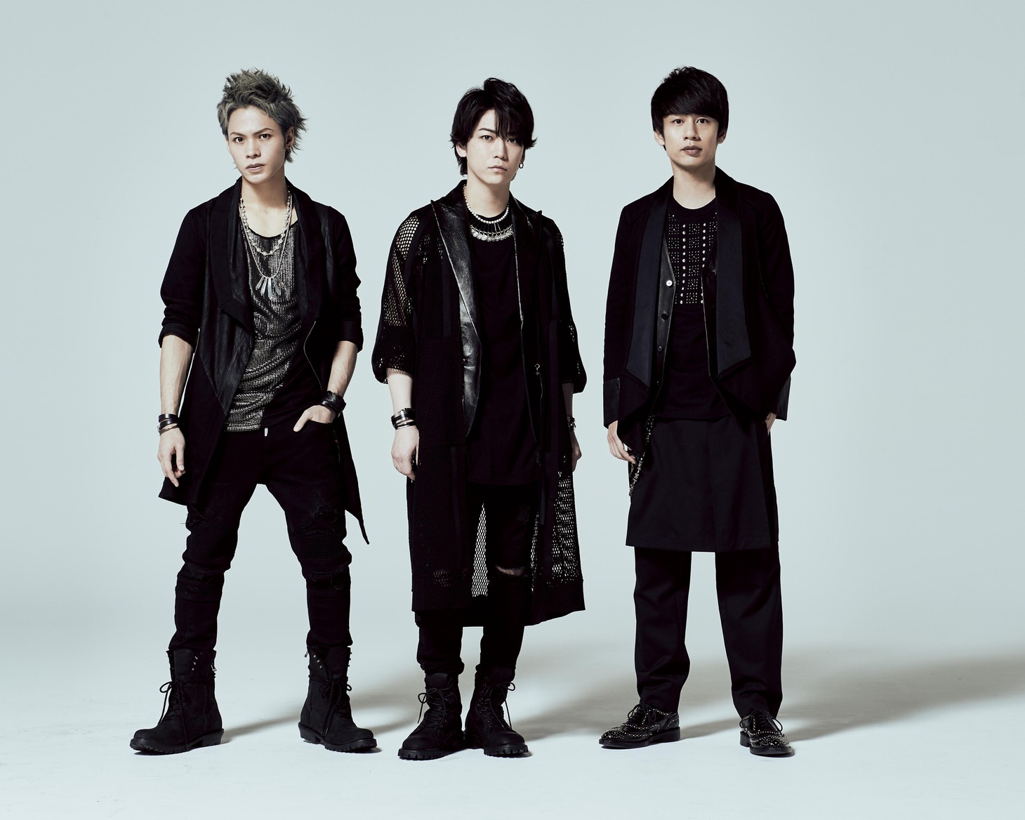 KAT-TUN