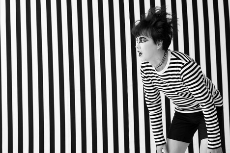 平間至が撮影した“GOTH SIDE”のカジヒデキ。