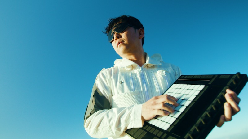 「"EKTO" Music Video Behind The Scene / m-flo x GoPro」のワンシーン。