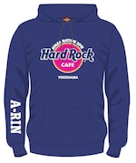 神奈川・ハードロックカフェ 横浜で販売される佐々木彩夏（ももいろクローバーZ）とハードロックカフェのコラボパーカー。