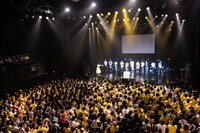 幸運な11名の“凶林”が並ぶステージ。