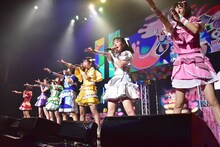 「天晴れ！原宿全国ツアー 2019」東京・Zepp DiverCity TOKYO公演の様子。