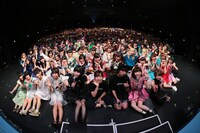 「ディアステージとパーフェクトミュージックがなにかを発表する合同ライブ。きりひらけ！れいわっ！at ZEPP TOKYO」の様子。（Photo by cherryman）