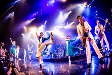 東京スカパラダイスオーケストラとBiSHのセッションの様子。（撮影：青木カズロー）