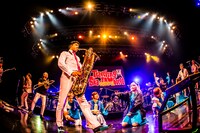 東京スカパラダイスオーケストラとBiSHのセッションの様子。（撮影：青木カズロー）