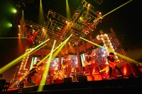 [ALEXANDROS]「Sleepless in Japan Tour」埼玉・さいたまスーパーアリーナ公演の様子。（撮影：山川哲矢）