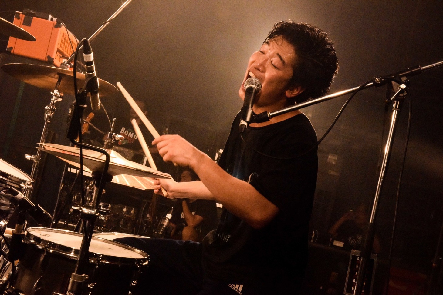小松謙太（Dr, Cho）（Photo by Masanori Fujikawa）
