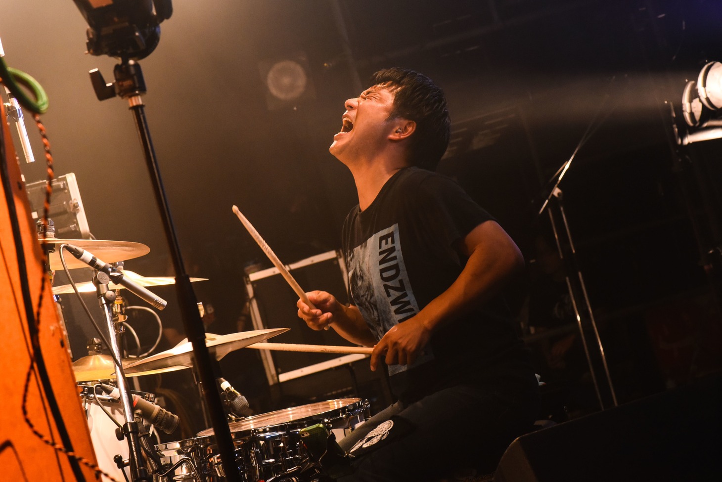 高永和裕基（Dr）（Photo by Masanori Fujikawa）