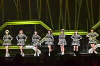 「ハロプロ プレミアム Juice=Juice CONCERT TOUR 2019 ～JuiceFull!!!!!!!～ FINAL 宮崎由加卒業スペシャル」の様子。