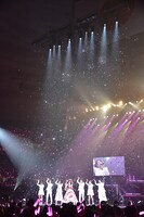 「25歳永遠説」を披露するJuice=Juice。