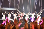 「ハロプロ プレミアム Juice=Juice CONCERT TOUR 2019 ～JuiceFull!!!!!!!～ FINAL 宮崎由加卒業スペシャル」の様子。