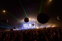 [ALEXANDROS]「Sleepless in Japan Tour」埼玉・さいたまスーパーアリーナ公演の様子。（撮影：河本悠貴）