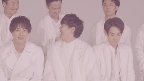 青柳翔「HOME」ミュージックビデオのワンシーン。