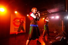 Malcolm Mask McLaren「The Idiot's Song」発売記念イベントの様子。（写真提供：エイジアプロモーション）