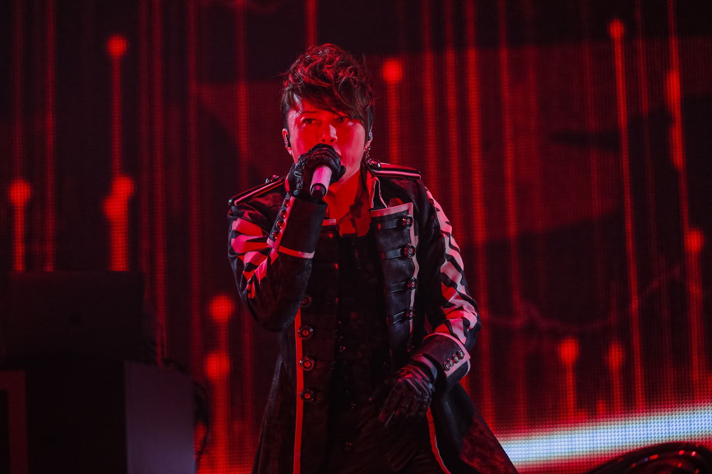西川貴教「Takanori Nishikawa LIVE TOUR 001［SINGularity］」Zepp Tokyo公演の様子。（Photo by CHIE KATO［CAPS］)　
