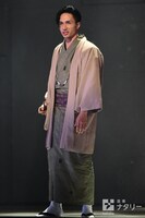 橘ケンチ主演舞台「魍魎の匣」ゲネプロの様子。