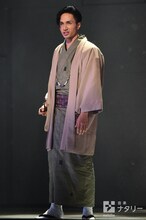 橘ケンチ主演舞台「魍魎の匣」ゲネプロの様子。