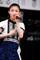 芹澤もあ（桜エビ～ず）（撮影：中島たくみ）