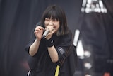 火寺バジル(Vo / 魔法少女になり隊)(撮影:中島たくみ)
