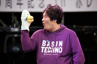 岡崎体育（撮影：中島たくみ）