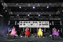 ももいろクローバーZ（撮影：中島たくみ）