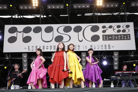 ももいろクローバーZ（撮影：中島たくみ）
