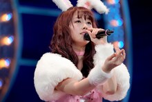 佐々木彩夏（撮影：上飯坂一、小境勝巳）