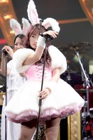 佐々木彩夏（撮影：上飯坂一、小境勝巳）