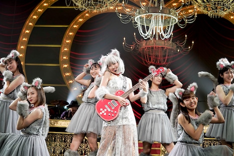 「AYAKA NATION 2019 in Yokohama Arena」の様子。（撮影：上飯坂一、小境勝巳）