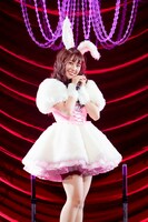 人気画像10位は「ももクロ佐々木彩夏、“あーりんの森”で動物たちに扮した『AYAKA NATION 2019』」より、佐々木彩夏。（撮影：上飯坂一、小境勝巳）