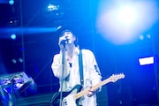 野田洋次郎(Vo, G, Piano)(Photo by Takeshi Yao)