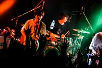 ヤマサキセイヤ（Vo, G / キュウソネコカミ）（撮影：新倉映見）